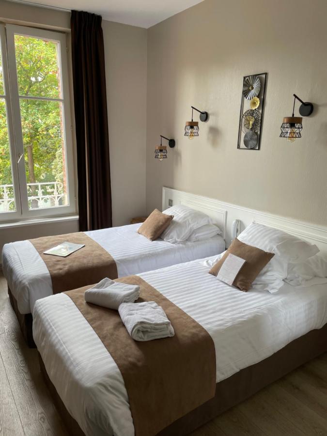 Logis Hotel- Restaurant Le Relais Guillaume De Normandy 2*